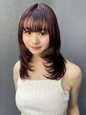 顔周りレイヤー/レッド/赤/暖色/小顔/前髪/ワンカール