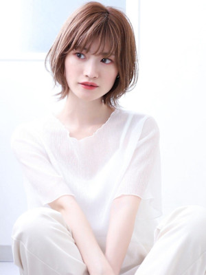 大人カジュアル外ハネボブウルフ