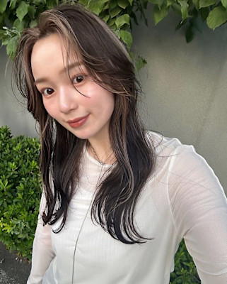 半個室salon Louwe名駅 ×　ヘアスタイル