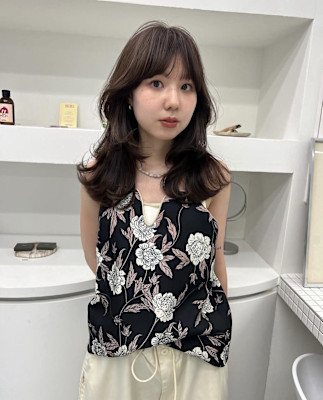 半個室salon Louwe名駅 ×　ヘアスタイル