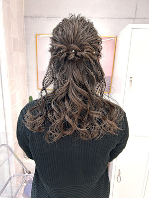 半個室salon Louwe名駅 ×　ヘアスタイル