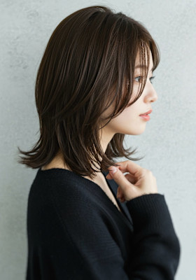 30代40代50代外ハネミディアムレイヤー髪質改善酸性ストレ