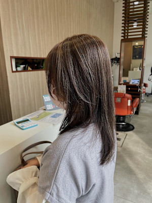 【ハイライト×顔周りレイヤー/佐藤杏丸】