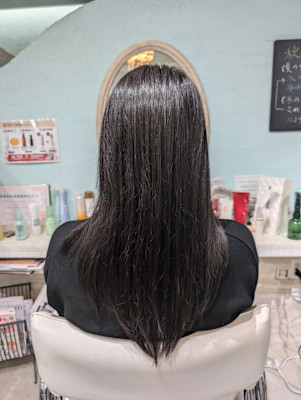 髪質改善（2枚目ビフォーあり）