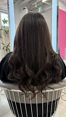 地毛に合わせてロングヘアー！！！