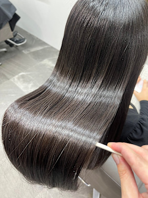 roka 髪質改善/縮毛矯正/韓国レイヤー×スタイル