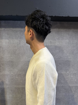 ビジネスにもピッタリ　爽快クルーカット