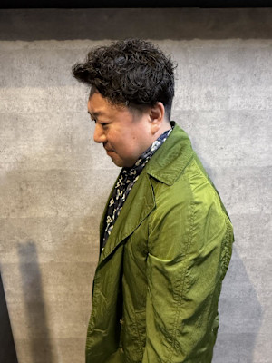 ビジネス場面にもピッタリ　清潔感MAXパーマスタイル