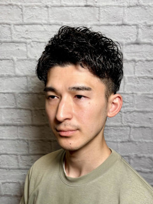 アップバングショート