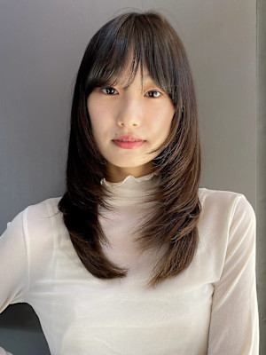 高めレイヤーカット/グレージュカラー/トーンダウン/ブラウン