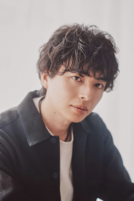 STYLE藤沢メンズカット黒髪ゆるめシャドウパーマ