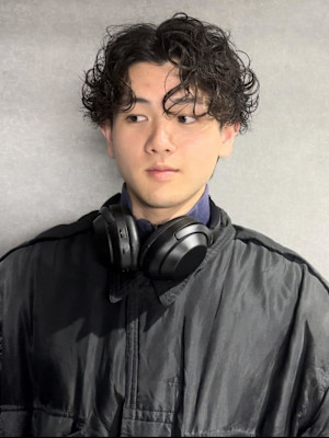 シャドウパーマ