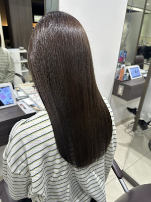 ベージュカラー