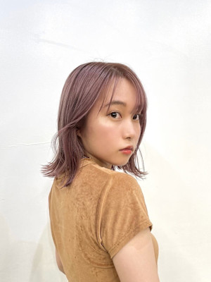 骨格似合わせ韓国顔周りカット透け感ハイトーンカラー