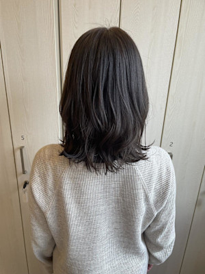 切りっぱなし/ミディアム/韓国風