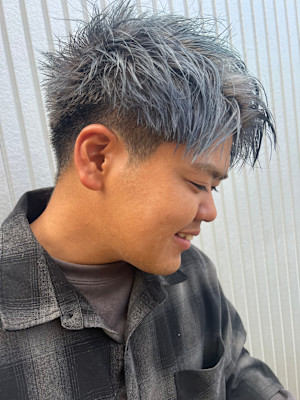 ダブルーカラー