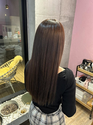 チョコレートブラウン