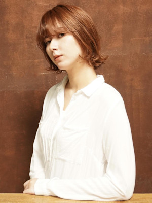 大人ウルフボブ