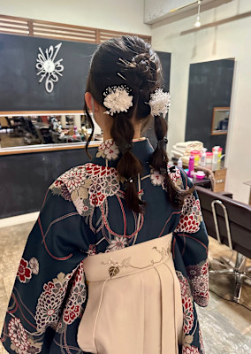 卒業式　小学生  ツイン編みおろしスタイル