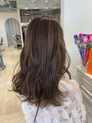 赤味を抑えた大人可愛いオリーブベージュ北区赤羽美容院