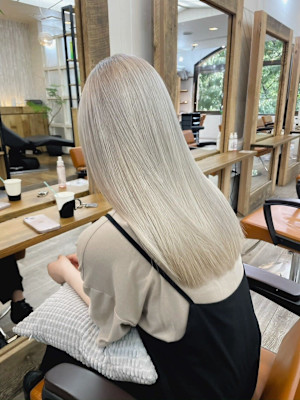 ニュアンスブロンド