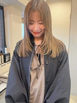 ナチュラルレイヤーカット【坂口恵梨子】