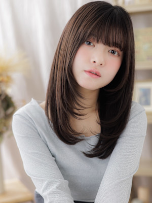 艶感ストレートロングレイヤーくすみカラー　姫カットレイヤー