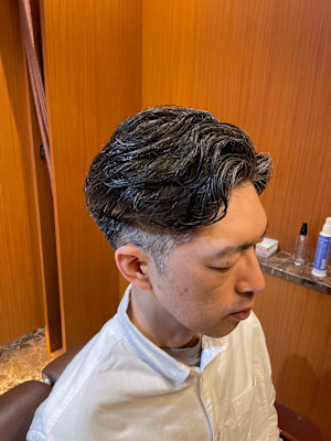 ツーブロ毛流れパーマ！