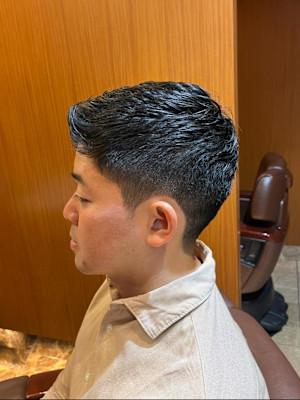 銀座　理容室　ナチュラル刈り上げスタイル