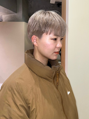 NERO HAIRSALON NAVY×スタイル