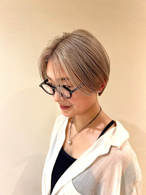 NERO HAIRSALON NAVY×スタイル