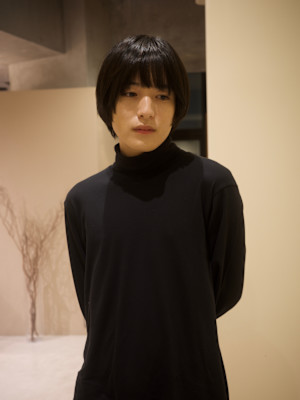 NERO HAIRSALON NAVY×スタイル