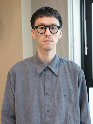 NERO HAIRSALON NAVY×スタイル