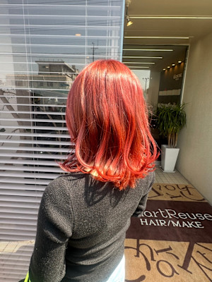 主張しすぎないオレンジで春らしく🌷