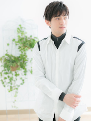 【博多美容室NAVY】グレーベージュでニュアンスマッシュ