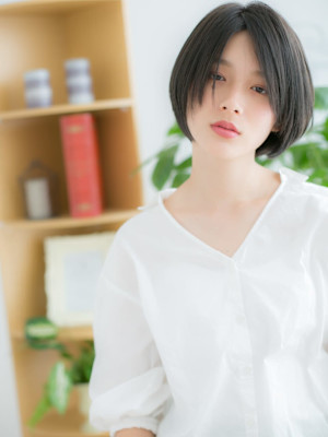 【博多美容室NAVY】オリーブグレージュ×クールミニボブ