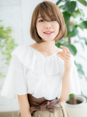【博多美容室NAVY】ハニーベージュのワンカールミニボブ