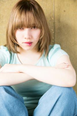 ナチュラルストレートバング