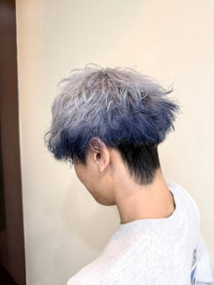 エンドカラーで少し変わったオシャレを！！