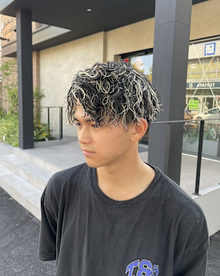 メンズパーマ×ハイライト