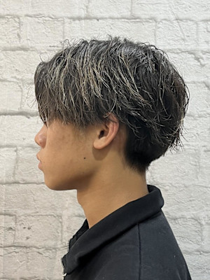 メンズ／センターパート／ツーブロック／刈り上げ
