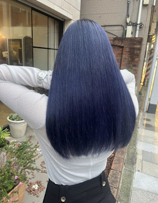 ネイビーブルー