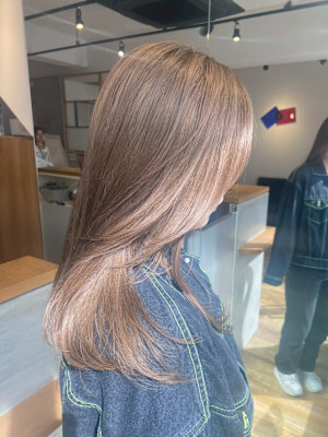 透明感ベージュ(ブリーチ必須)◯吉永　晶美【吉祥寺】