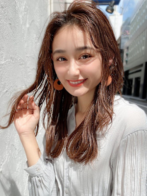 韓国風レイヤーイメチェンワイドバング美髪モカグレージュ