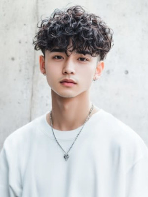 マッシュ プードルパーマ ツーブロック ショート 20代