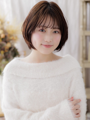 大人ガーリー丸みボブひし形レイヤーカット　マロンベージュ