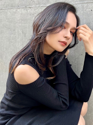 くびれ　ウルフ　レイヤー【銀座/有楽町】30代40代50代