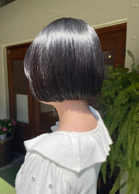 パッっとかわいい大人艶ボブ