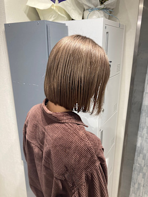 ミルクティーベージュ