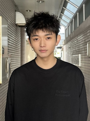 スパイキーショート